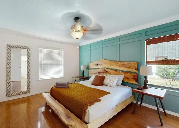 Cozy Family Vacation Spring Hill ,Weeki Wachee